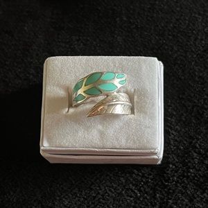 Sterling silver 925 and turquoise wrapped feather ring size 9